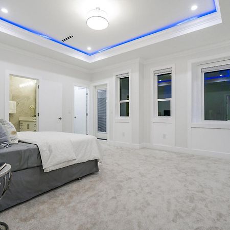 Sun Suite Surrey Dış mekan fotoğraf