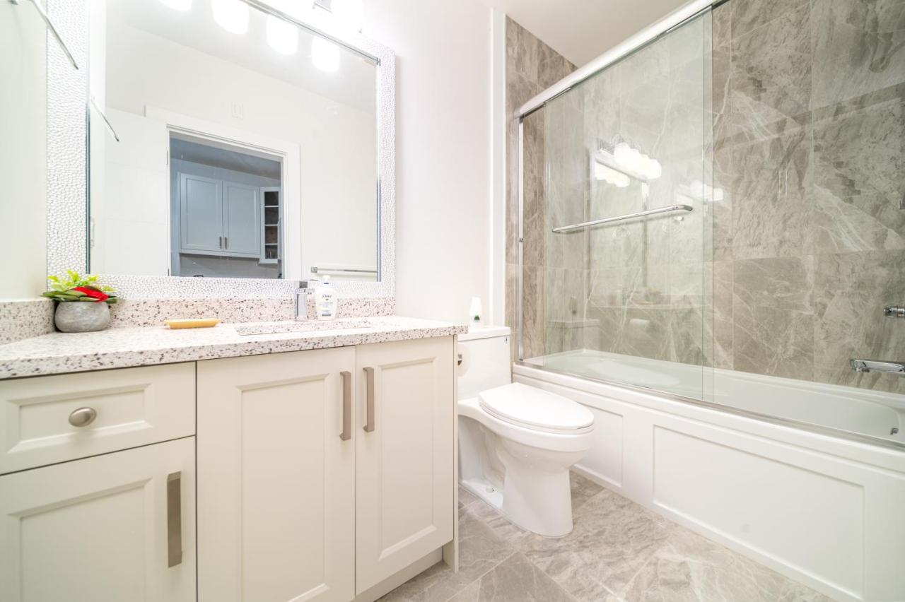 Sun Suite Surrey Dış mekan fotoğraf
