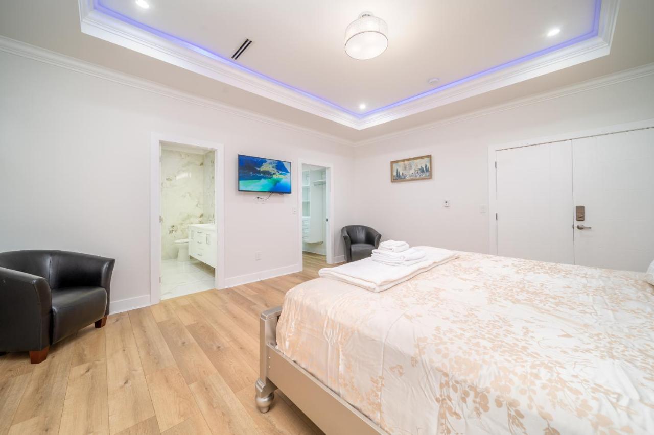 Sun Suite Surrey Dış mekan fotoğraf
