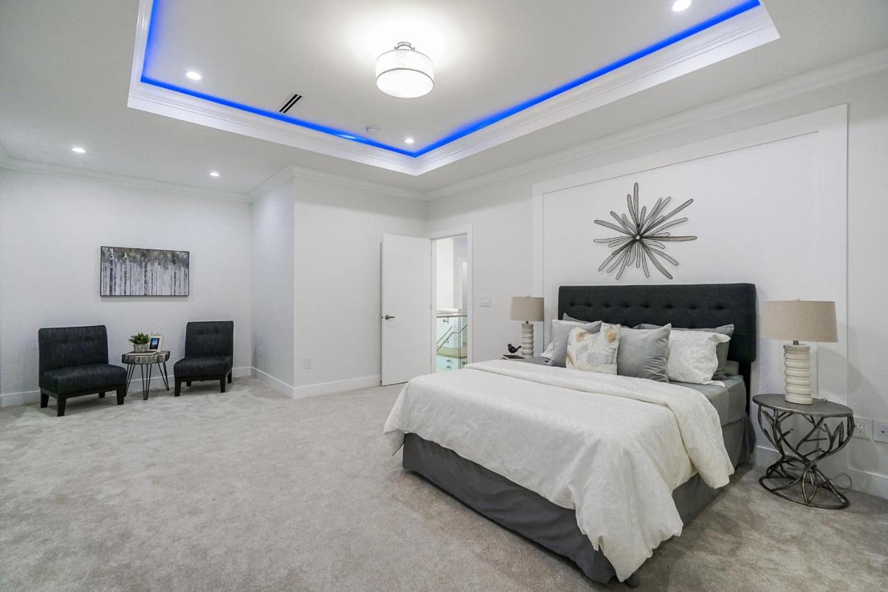 Sun Suite Surrey Dış mekan fotoğraf
