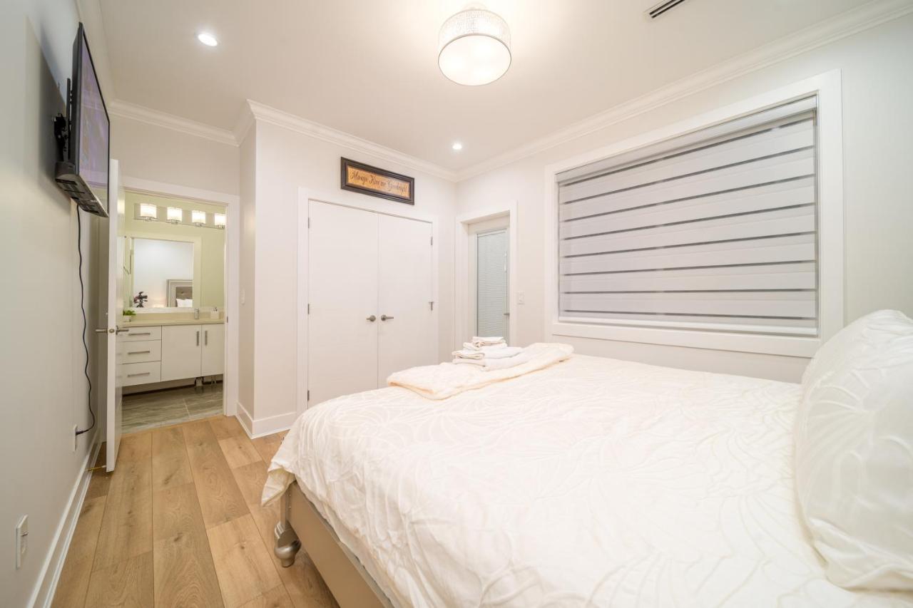 Sun Suite Surrey Dış mekan fotoğraf