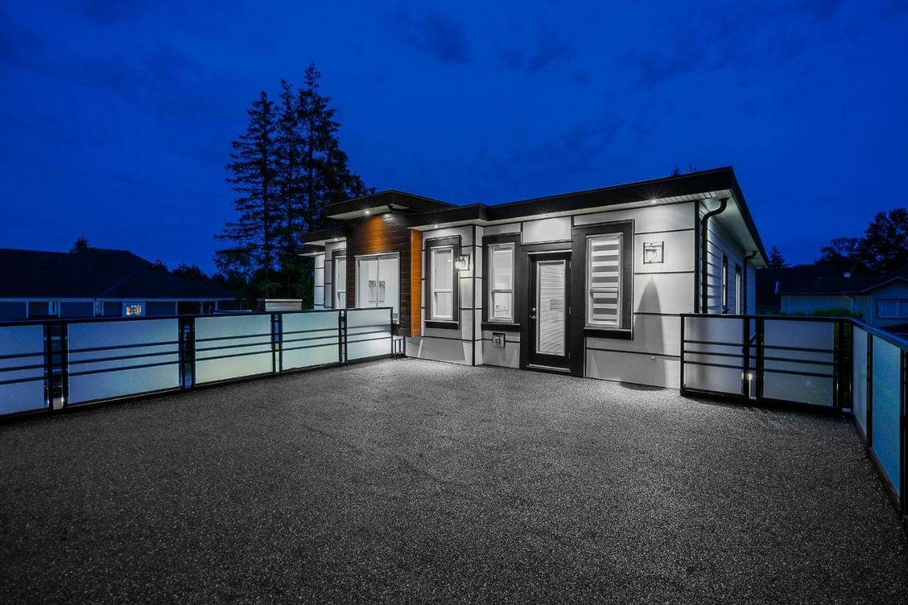 Sun Suite Surrey Dış mekan fotoğraf